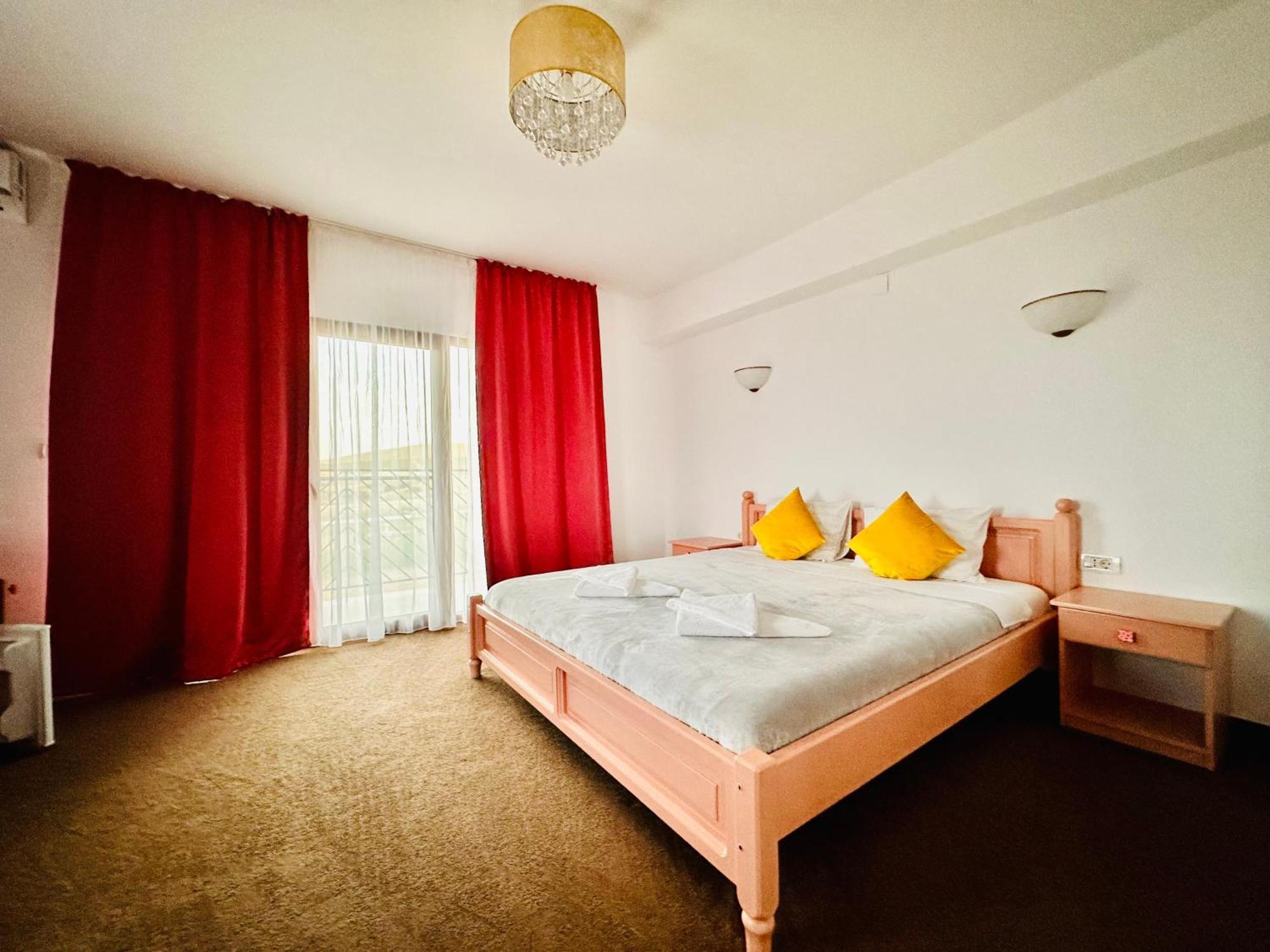 Hotel Pensiunea Fabian Jurilovca Esterno foto