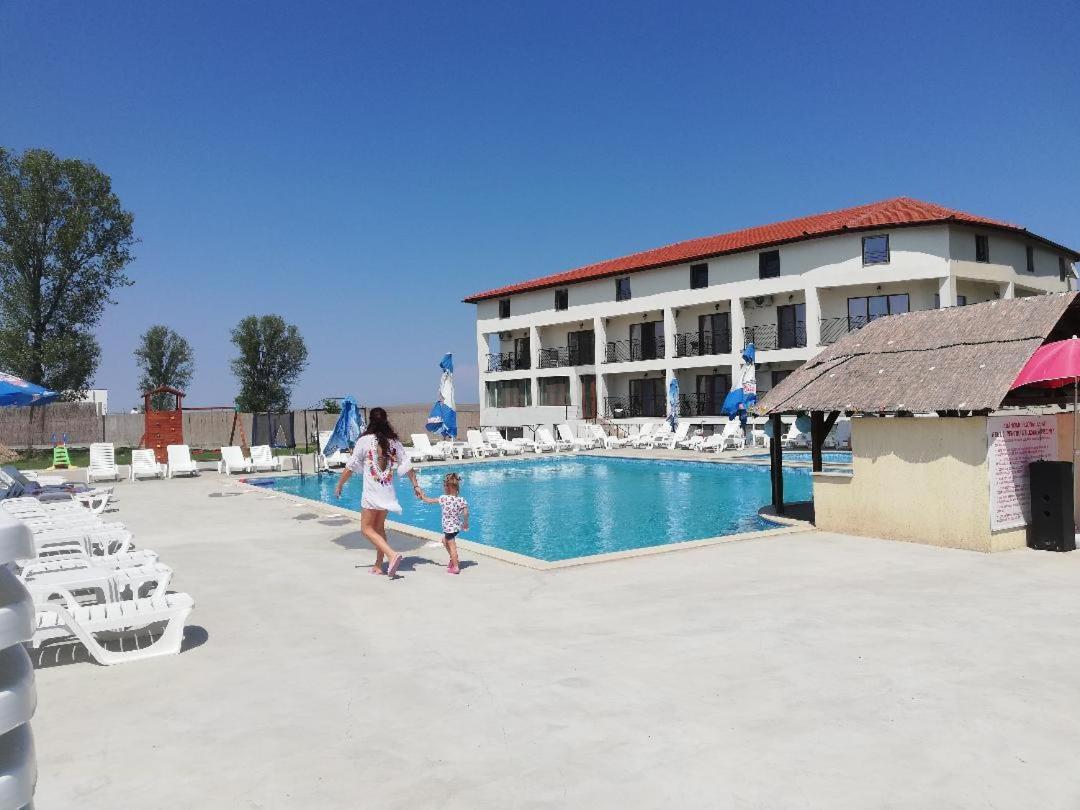 Hotel Pensiunea Fabian Jurilovca Esterno foto